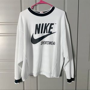 Nike Sweatshirt
